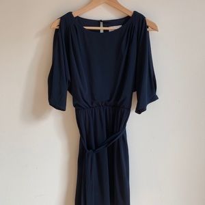 Jessica Simpson open sleeve dress!